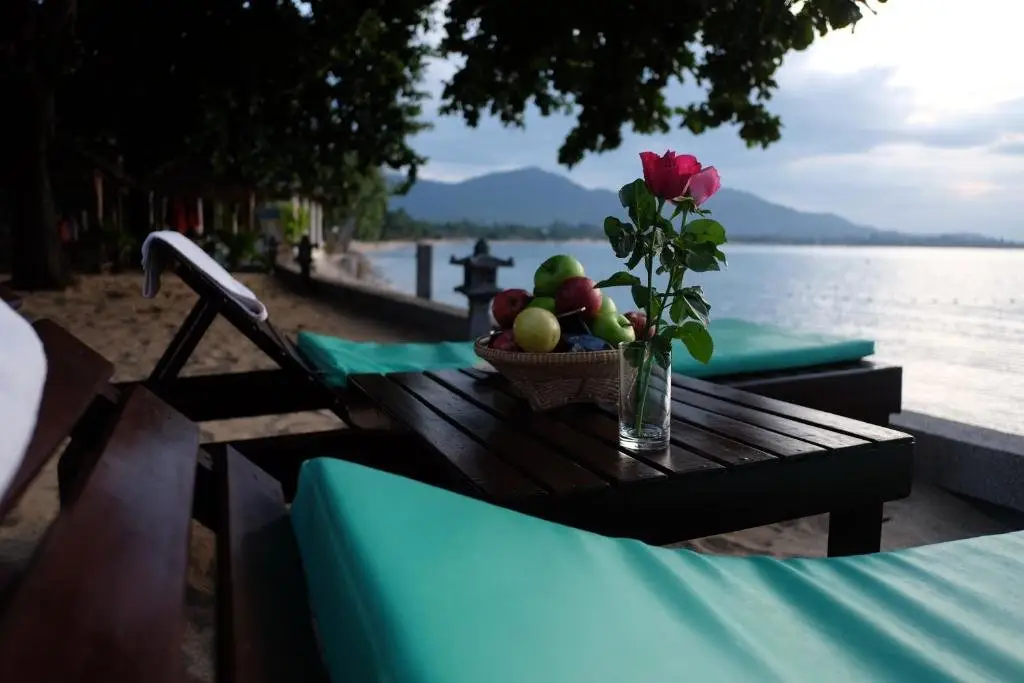 Самуи: Maenam Villa Hotel