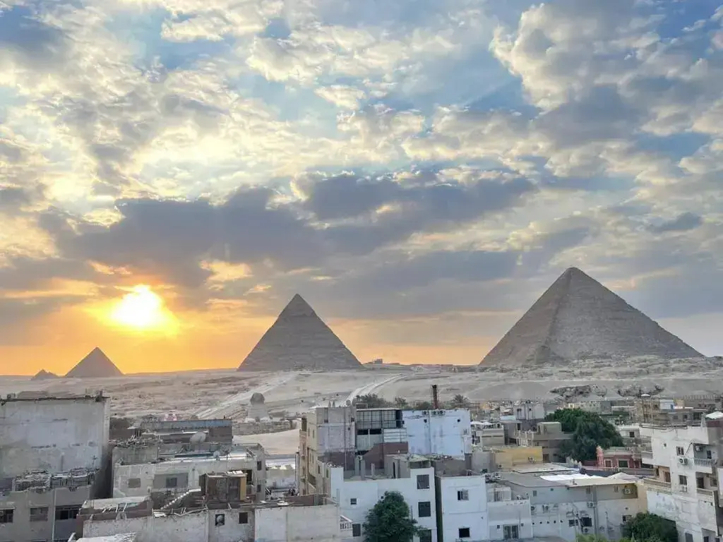Middle East Pyramids Hotel — фото 1