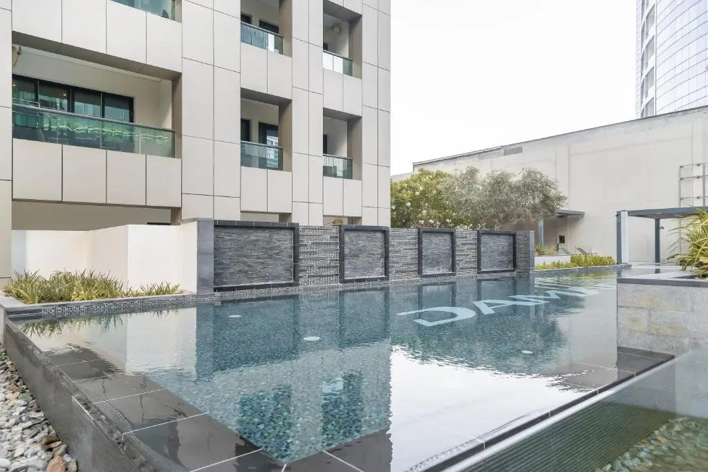 Дубай: HiGuests - Cozy Studio With Balcony in Business Bay