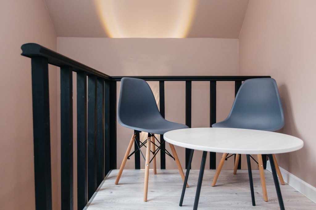 Новосибирск: Гостевой Дом Deck House Уютный Коттедж