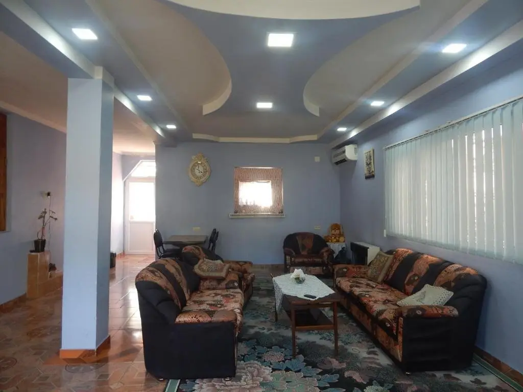 Гонио: Nice Guest House Gonio