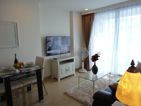 Паттайя: The Cliff Residence Condo