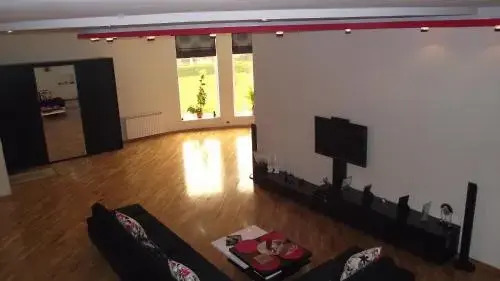 Баку: Goradil Cottage House