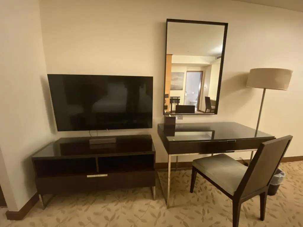 Дубай: Large Studio | Address Dubai Mall | City View