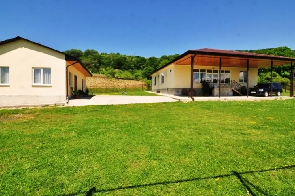 Domik V Derevne Guest House — фото 1