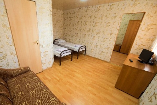 Гудаута: Апра, гостевой дом