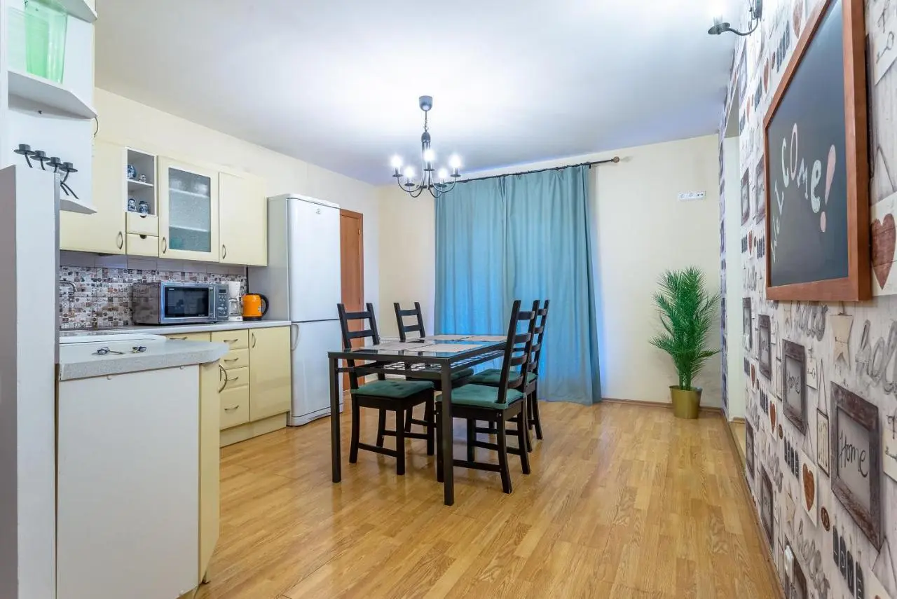 Санкт-Петербург: Peter the Great Apartment near Hermitage with sauna