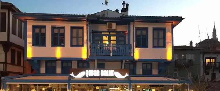 Армутлу: Cinar Motel