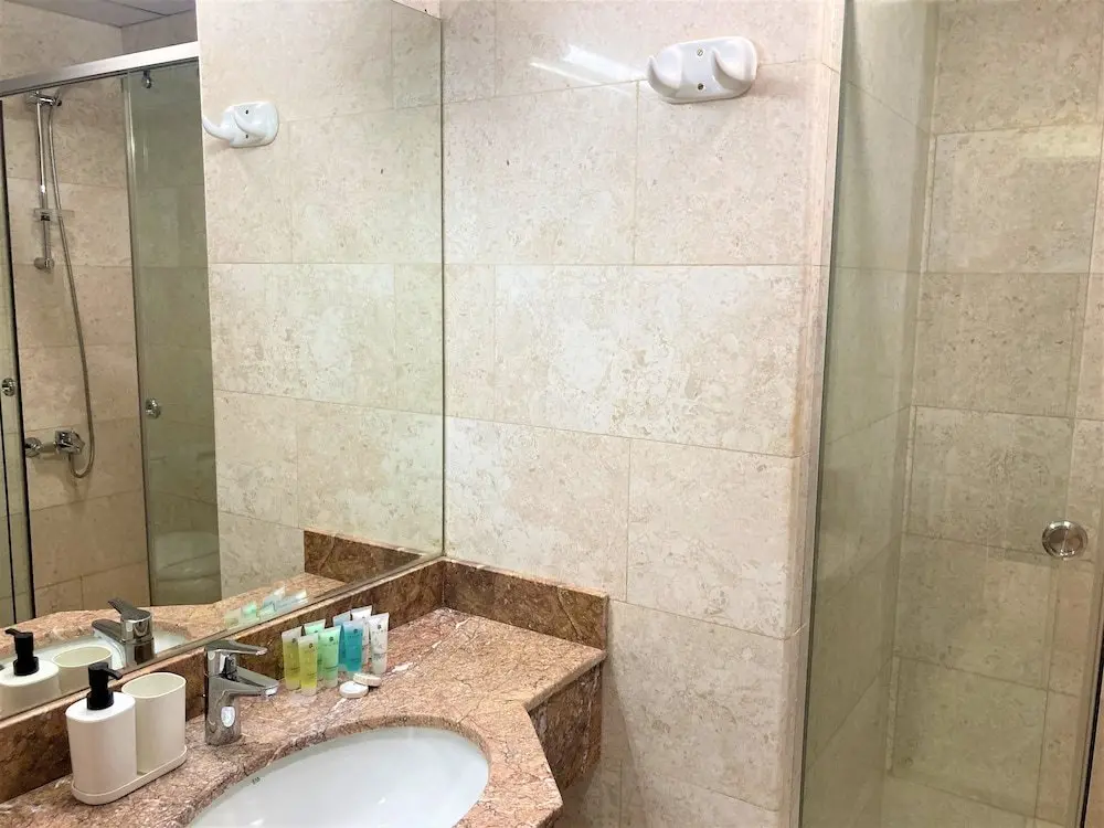 Дубай: Luxury Business Bay Apartment With Balcony