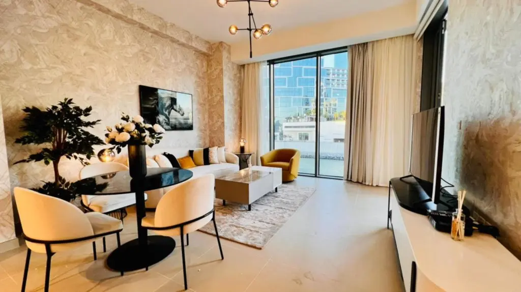 Дубай: Luxurious beach front apartment Dubai Marina