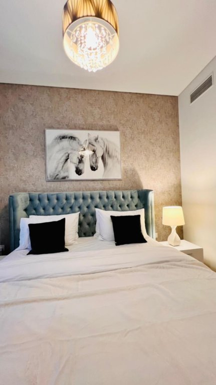 Дубай: Luxurious beach front apartment Dubai Marina