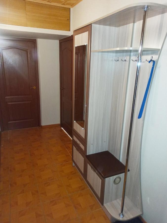 Санкт-Петербург: Apartment on Petergofskoye shosse 19