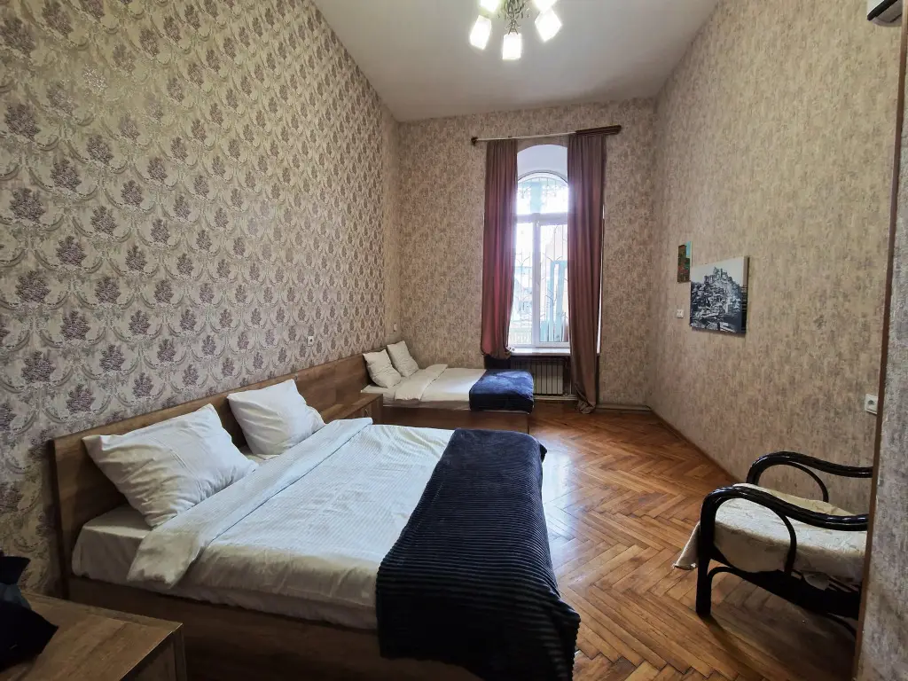 Тбилиси: Friendly Hotel