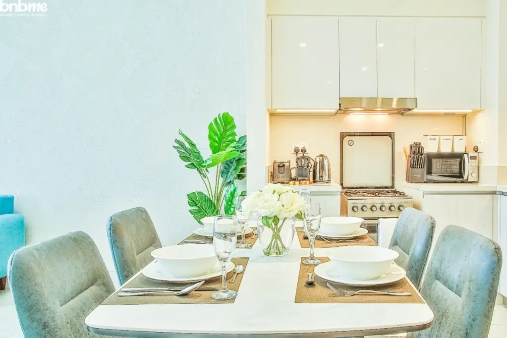Дубай: Апартаменты bnbmehomes | Chic 1 BR Next to Dubai Hills Mall- Tower D 104