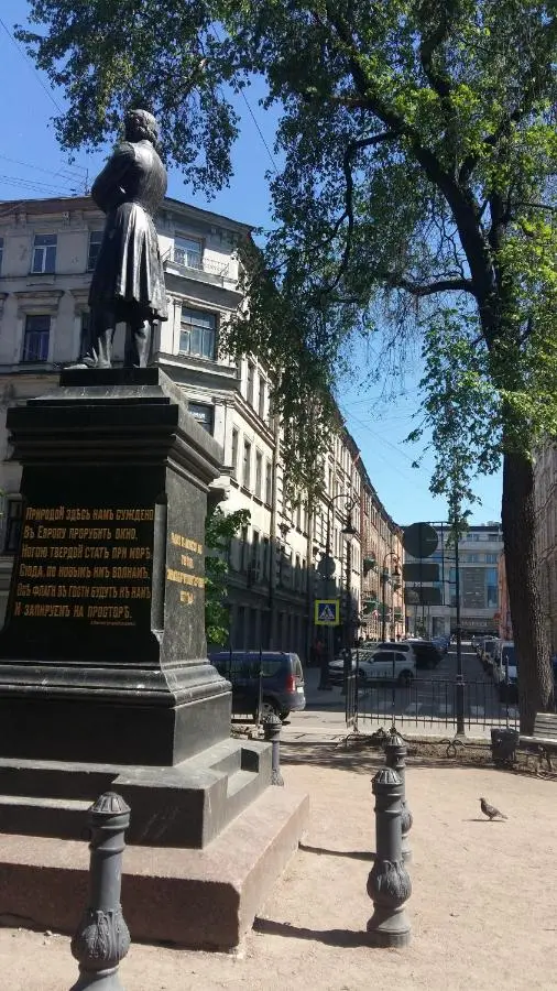 Санкт-Петербург: Двухуровневые апартаменты на Пушкинской, 12