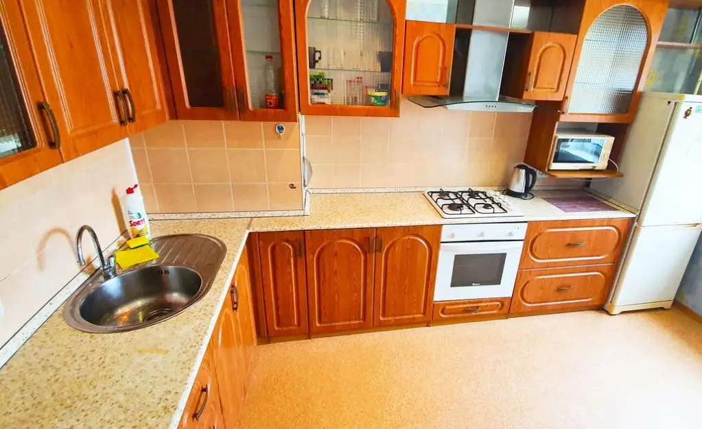 Две подушки на улице 30 лет Победы 32 — фото 1