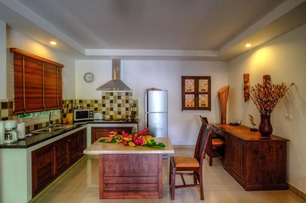 Муанг: Meursault Villa