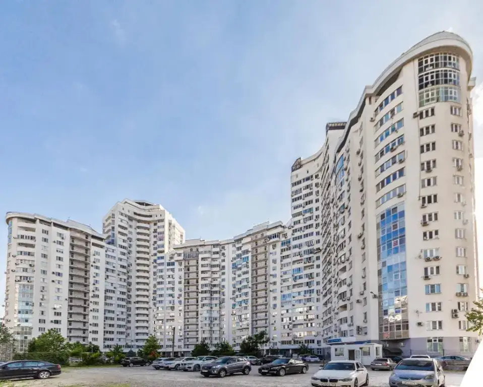 Краснодар: Апартаменты ApartGroup Kubanskaya Naberezhnaya 31/1