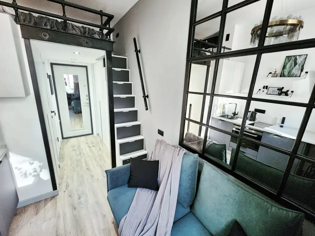 Москва: Апартаменты EasyGuest в стиле loft у метро Трубная