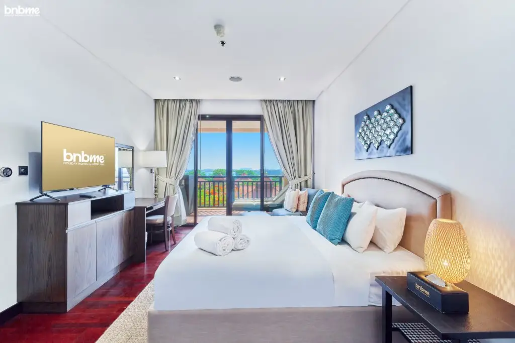 Дубай: Resort & Beach access @ Anantara-327 Apartments