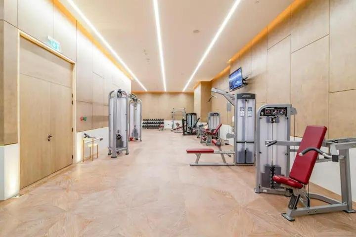 Дубай: Palm Tower Where Luxury & View Meet in One Place