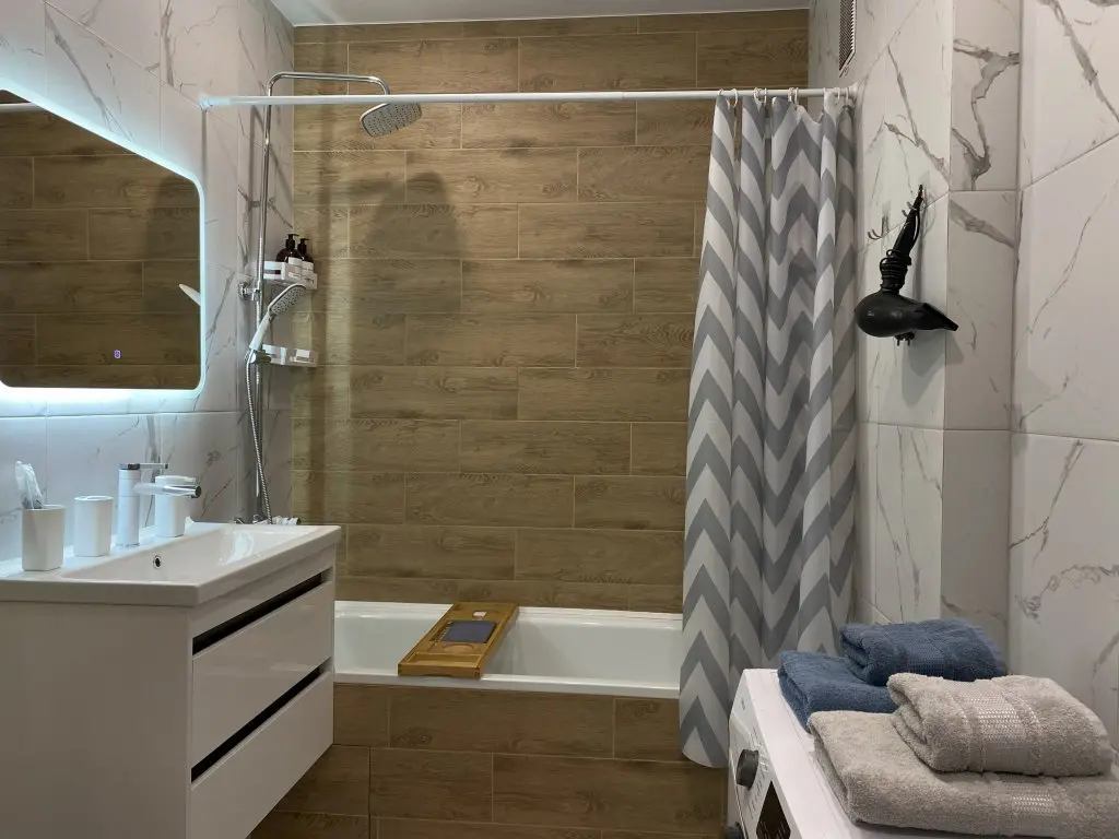 Иркутск: Квартира Студия, 37 м², 9/9 эт.