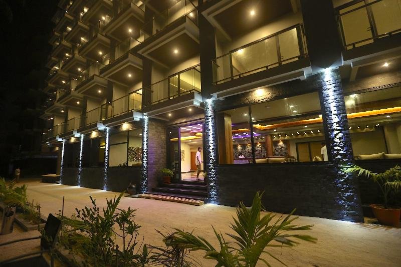 Kaani Grand Seaview at Maafushi — фото 1