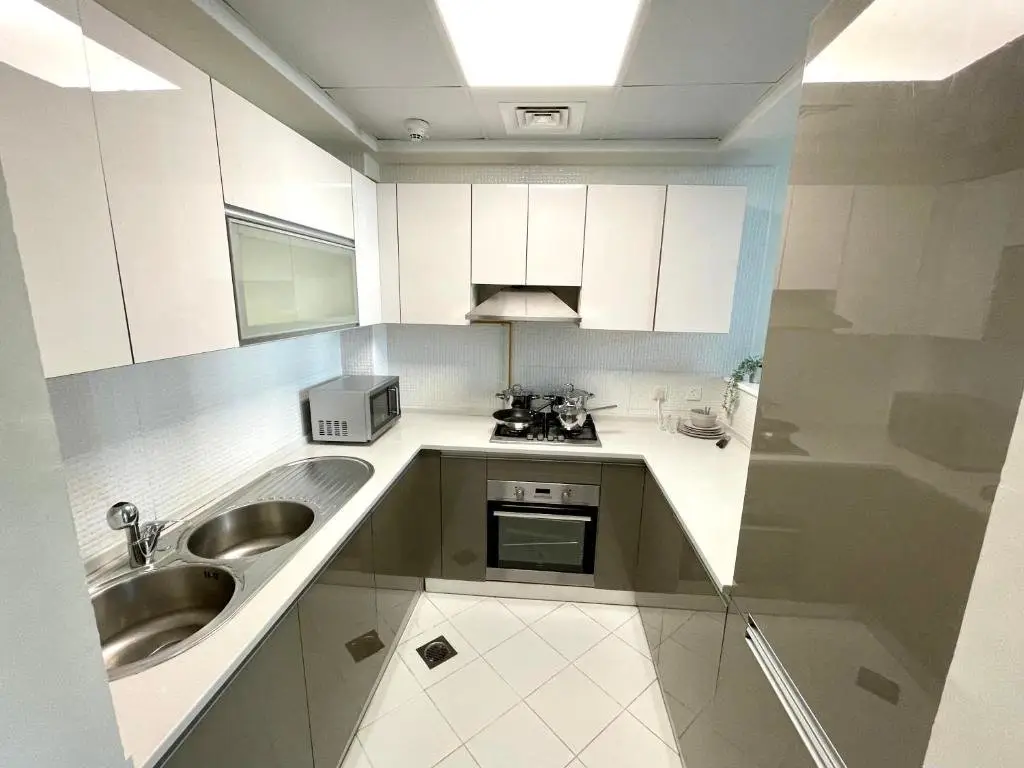 Дубай: Park View & Spacious One Bedroom Apartment