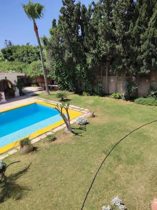 Александрия: Lovely spacious five bedroom villa with a pool