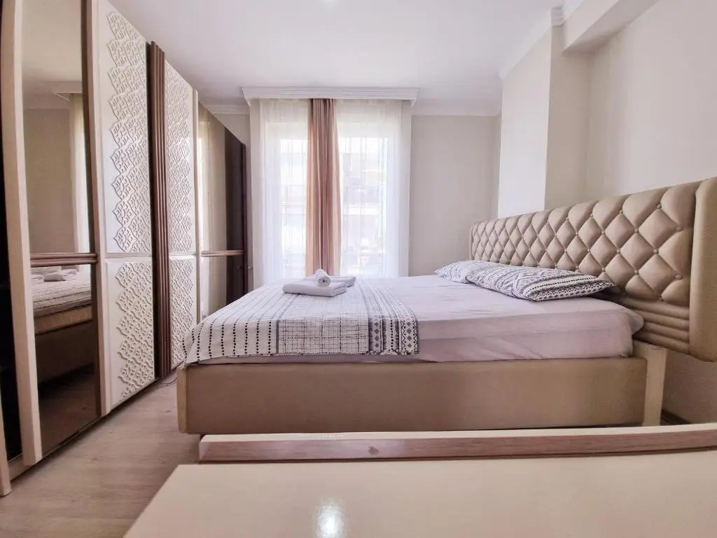 Анталья: Lara homes