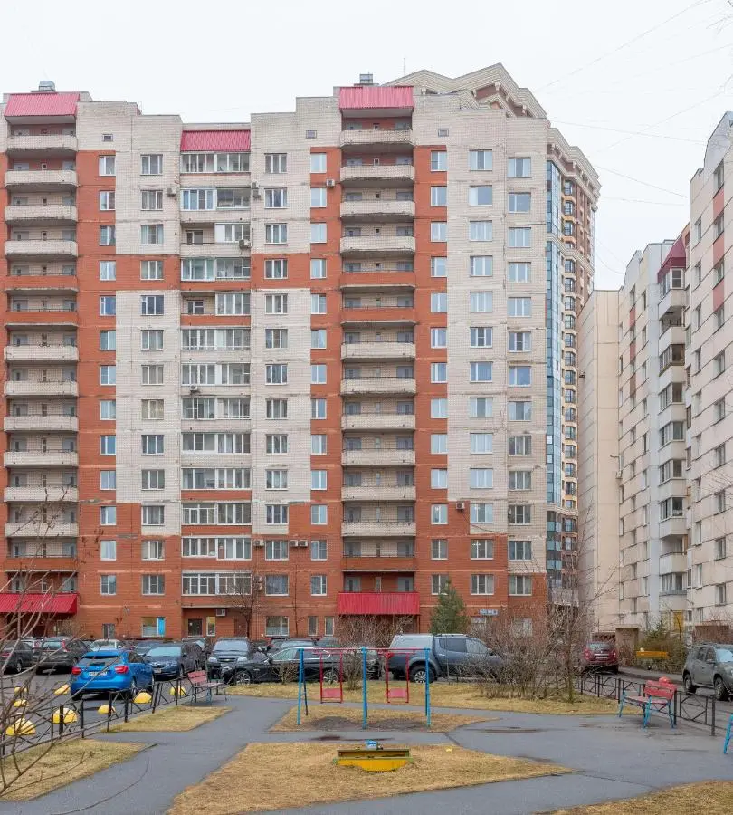 Санкт-Петербург: Звездная