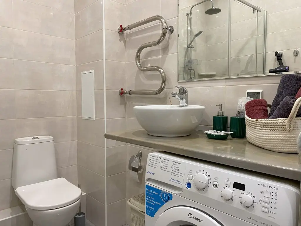 Иркутск: Квартира Однокомнатная 45 м² 10/17 Этаж
