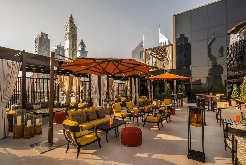 Дубай: Four Seasons Dubai International Financial Centre