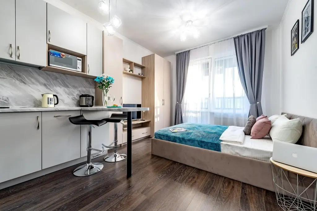 Санкт-Петербург: Квартира ApartMe на проспекте Светлановский