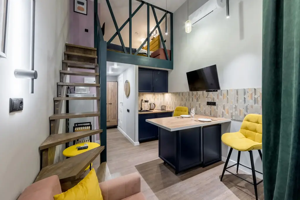 Апартаменты InHome24 Стильные двухуровневые апартаменты HomeCity — фото 1