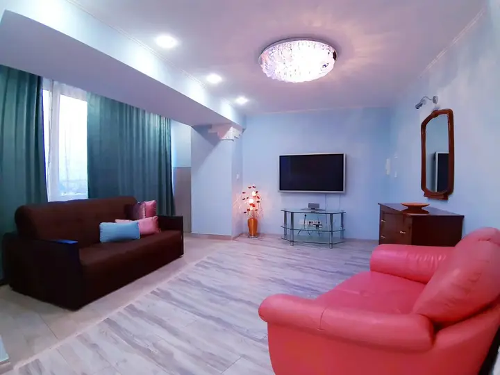 Челябинск: InnHome Apartments (ИннХоум) на улице Цвиллинга 34
