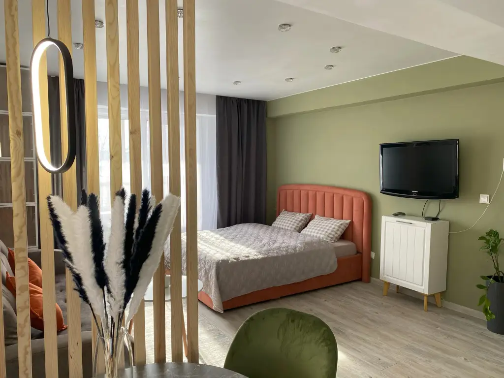 Иркутск: Квартира Студия 38 м² 2/9 Этаж