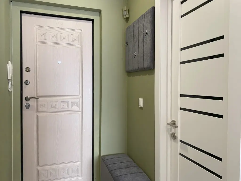 Иркутск: Квартира Студия 38 м² 2/9 Этаж
