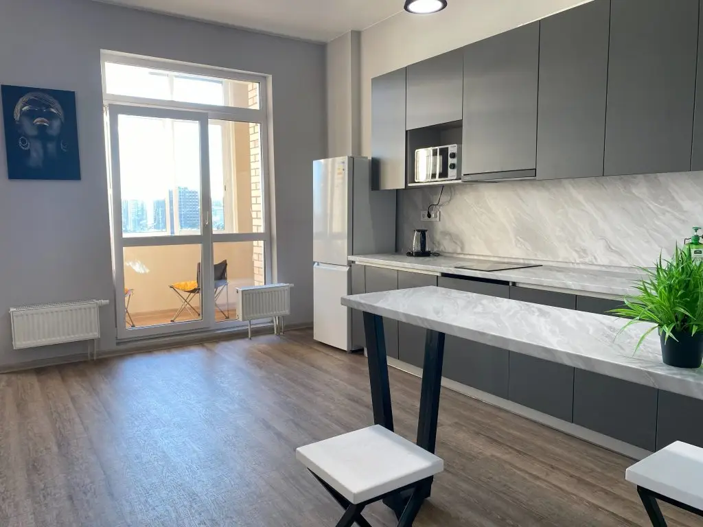 Иркутск: Квартира Студия 45 м² 10/17 Этаж
