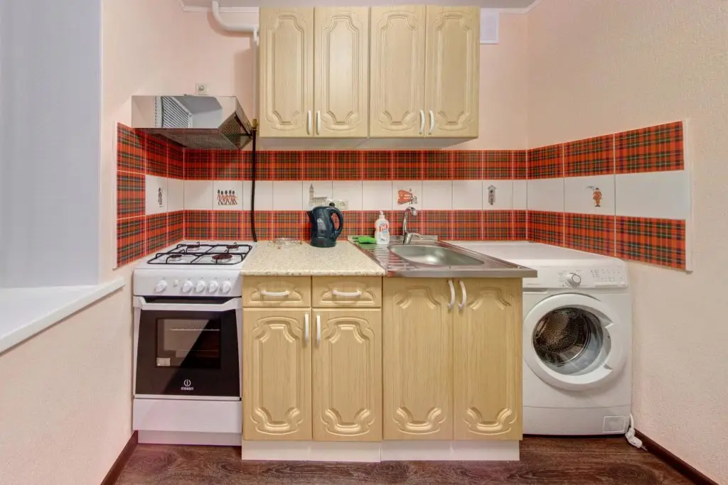 Челябинск: InnHome Apartments (ИннХоум) на улице Евтеева 5