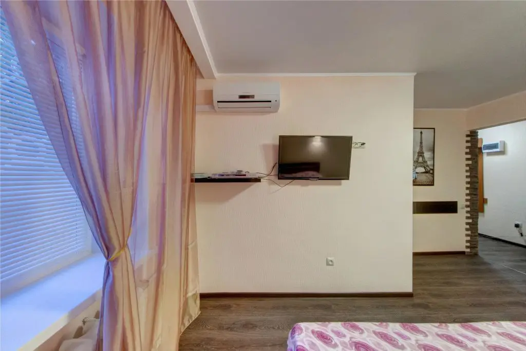 Челябинск: InnHome Apartments (ИннХоум) на улице Евтеева 5