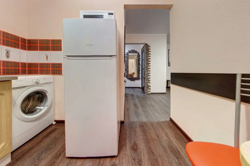 Челябинск: InnHome Apartments (ИннХоум) на улице Евтеева 5