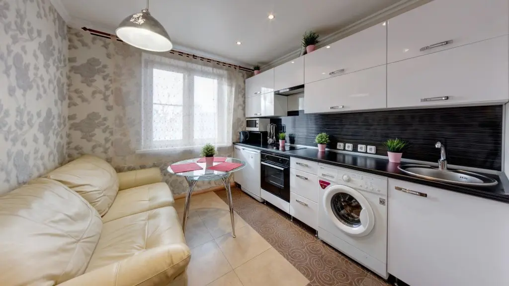 Челябинск: InnHome Apartments (ИннХоум) на улице Российская