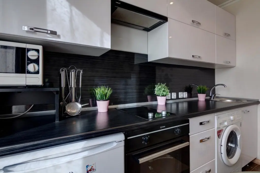 Челябинск: InnHome Apartments (ИннХоум) на улице Российская