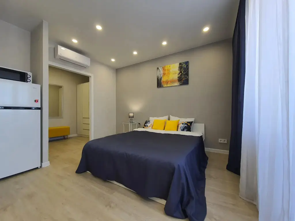 Челябинск: InnHome Apartments (ИннХоум) на набережной  Героя России С.А. Кислова 23