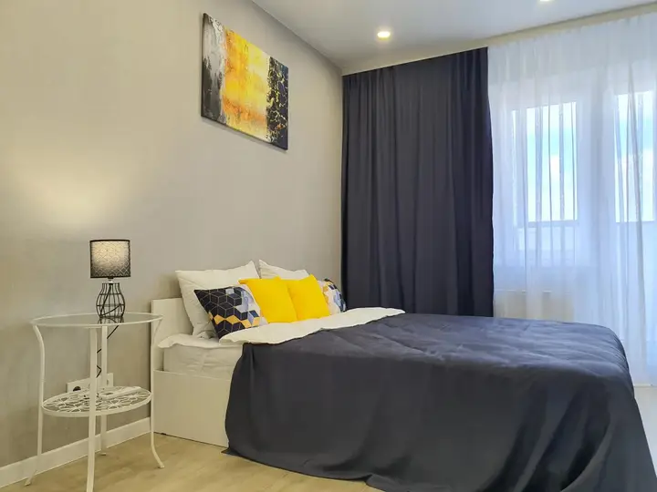 Челябинск: InnHome Apartments (ИннХоум) на набережной Героя России С.А. Кислова 23