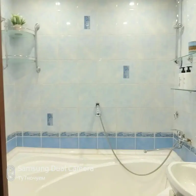Челябинск: Apartments on Kashirin Brothers Street