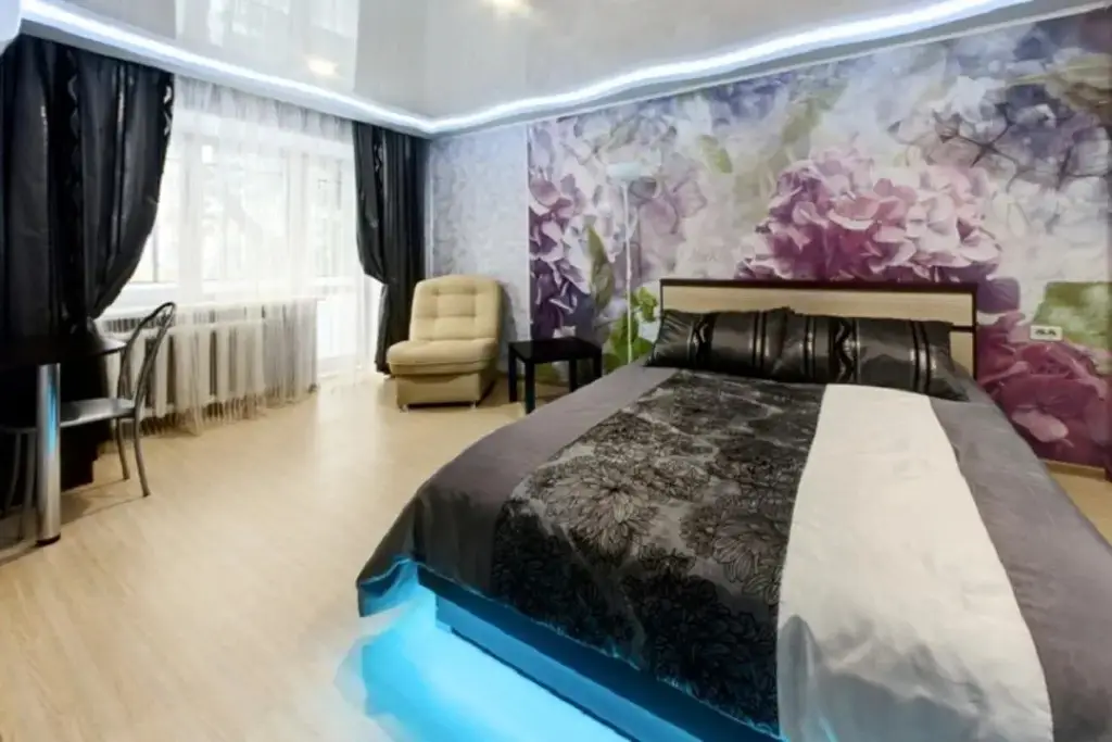 Челябинск: InnHome Apartments (ИннХоум) на улице Плеханова