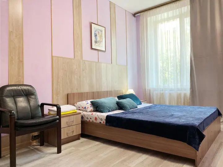 Челябинск: InnHome Apartments (ИннХоум) на улице Красная