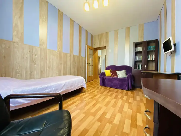 Челябинск: InnHome Apartments (ИннХоум) на улице Красная
